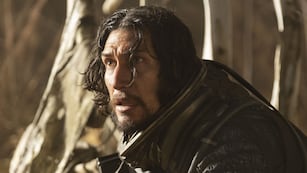 La película recomendada dura 93 minutos.