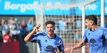 Una locura. El 2 a 0 de Belgrano en la zurda de Guillermo Pereira.