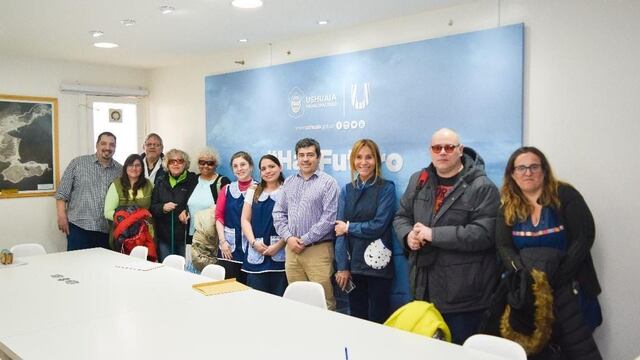 Alumnos de la Escuela Especial N°1 Kayú Chénén visitaron la Municipalidad de Ushuaia