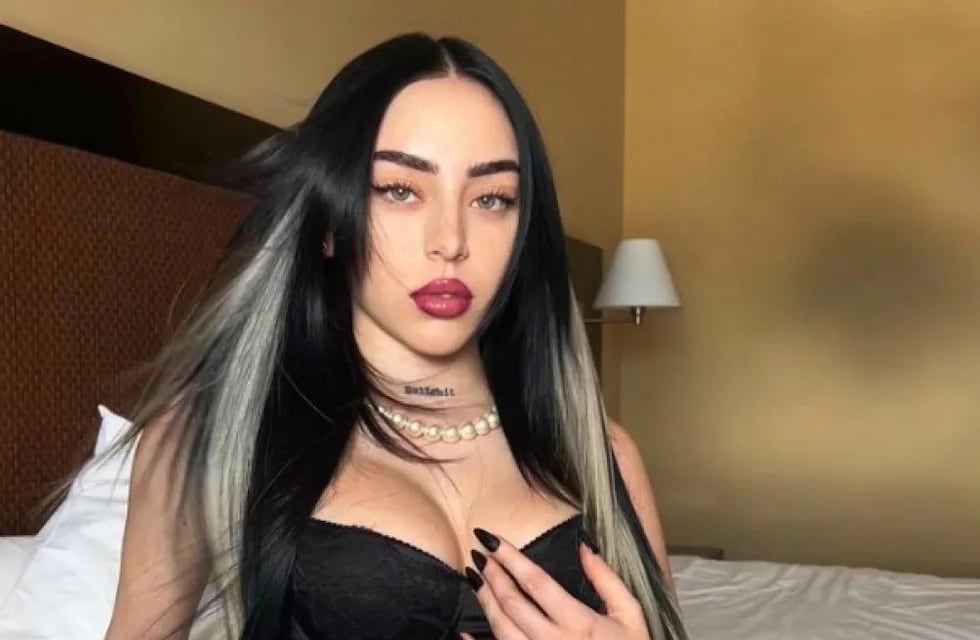 Desde Miami, Nicki Nicole posó en microbikini y se llevó todos los piropos de sus colegas