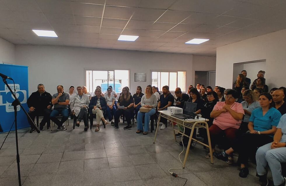 Tres Arroyos: Acto por el Día de la Enfermería