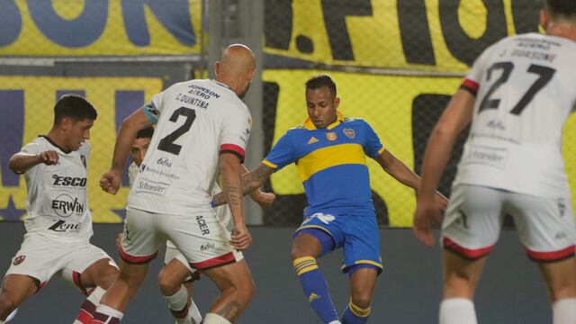 Boca no pudo con Patronato y quedó afuera de la Copa Argentina. Foto: @BocaJrsOficial