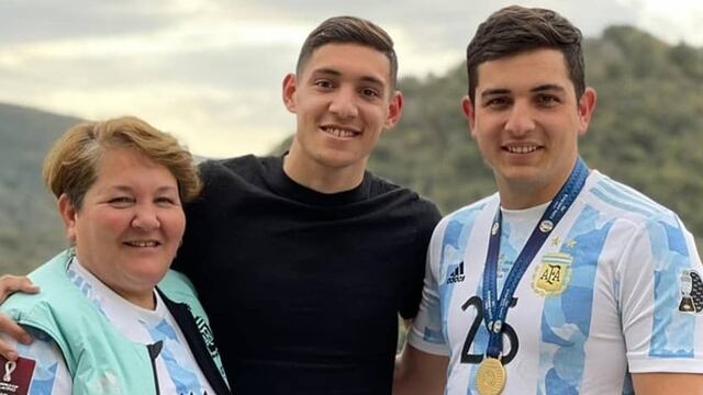 El lateral de la selección argentina, Nahuel Molina, ya descansa en la provincia junto a su familia. (Instagram Nahuel Molina).