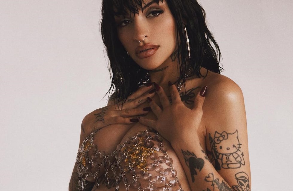 Cazzu posó embarazada para Playboy y causó controversia con su sesión de fotos