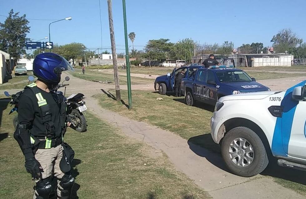 Saltaba un tapial y lo atraparon