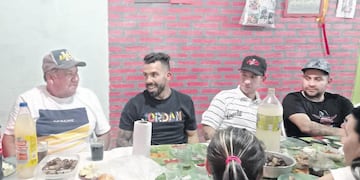 Tevez visitó a sus familiares en la ciudad de Loreto.