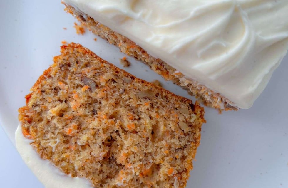 Cómo hacer una carrot cake versión saludable sin gluten: receta súper fácil y sin ensuciar mucho