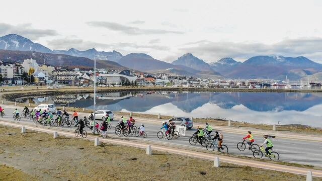 La bicicleteada ‘Pensar Malvinas’ combinó deporte y concientización