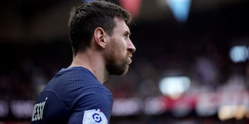 Lionel Messi y un momento de incertidumbre en el París Saint-Germain de Francia. (AP)