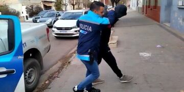 Condenan a 5 años de prisión a un hombre por asaltar una oficina en Punta Alta