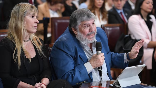 “Hacen lo que se les canta las pelotas”: el cruce entre Bullrich y Mayans en el debate por la reforma laboral. (Fotos: Mario Mosca/Comunicación Senado)