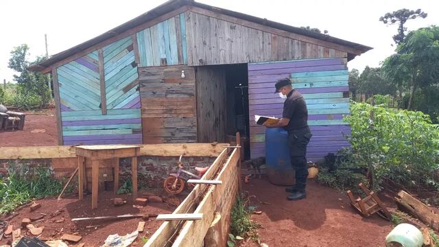 San Pedro: joven murió electrocutado al intentar desenchufar una heladera.