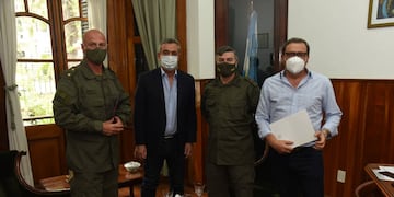 El intendente Pablo Javkin firmó la entrega de predios para Gendarmería