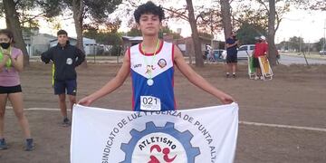 El puntaltense Lautaro Bermejo formará parte de la Selección de Atletismo Sub-18 de Provincia de Buenos Aires.