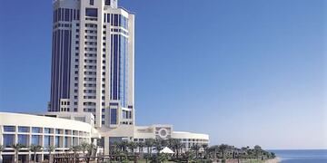 El Mundial de Fútbol Qatar 2022 está cada vez más cerca para miles de personas que pueden encontrar una oportunidad, una experiencia laboral durante su realización.