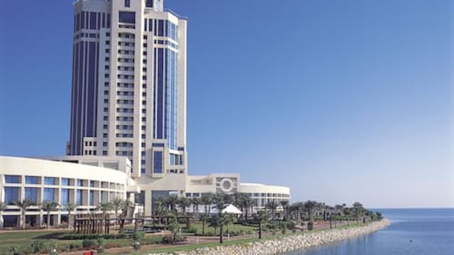 El Mundial de Fútbol Qatar 2022 está cada vez más cerca para miles de personas que pueden encontrar una oportunidad, una experiencia laboral durante su realización.