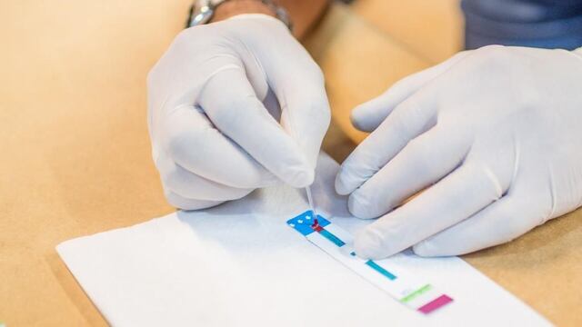 La municipalidad realizó testeos gratuitos de VIH con amplia concurrencia