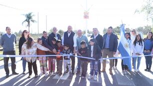Perotti inauguró 6 km de pavimento entre Garibaldi y María Juana