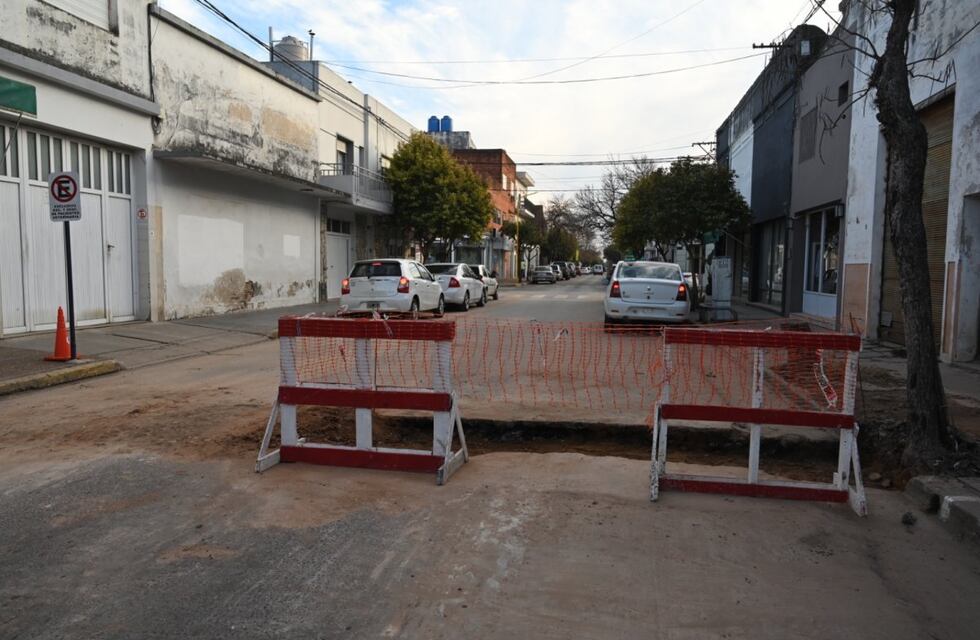 Establecieron un corte de tránsito en Córdoba que afecta a colectivos por al menos dos semanas