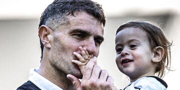 Vegetti pinta para ídolo en el Vasco Da Gama.