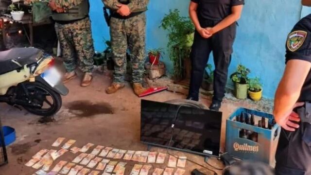 Desarticulan banda delictiva en Posadas: hay tres detenidos y millones de pesos secuestrados.
