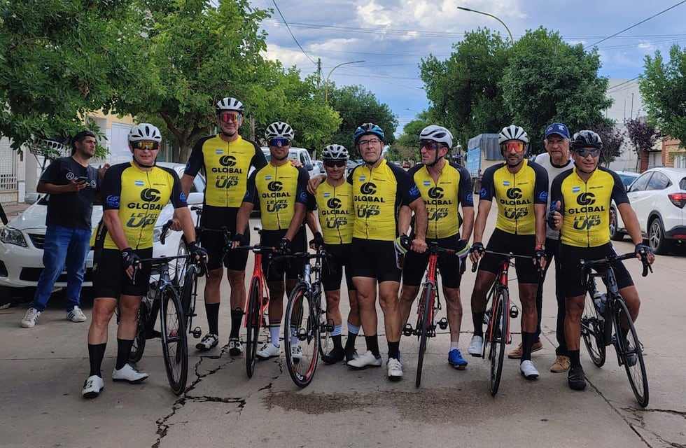 Ciclistas de Arroyito y la zona tuvieron una gran performance en la Doble San Francisco Miramar