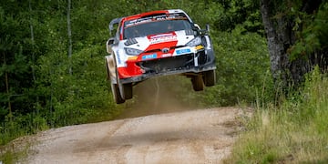 Rovanpera encabeza un 1-2 de Toyota en Estonia.