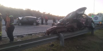 La tragedia ocurrió en la Variante Costa Azul, en cercanías del puente José Manuel de la Sota.