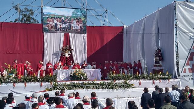 En una celebración eucarística que presidió este sábado en Salta, el cardenal Marcello Semeraro, prefecto del Dicasterio para las Causas de los Santos, declaró beatos a los sacerdotes Pedro Ortiz de Zárate y Juan Antonio Solinas SJ, los Mártires del Zenta.