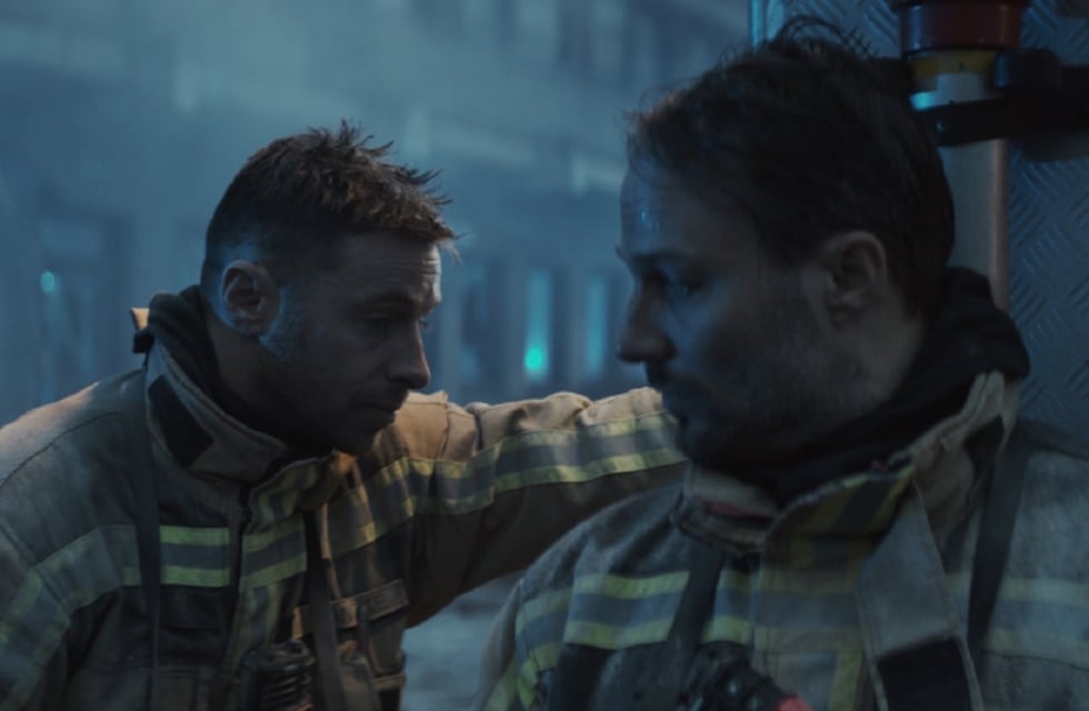 La serie de bomberos que está primera en Netflix y rompe récords