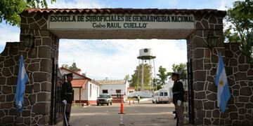 POSIBILIDAD. La Escuela de Suboficiales de Gendarmería Nacional "Cabo Raúl Cuello", de Jesús María, abre sus puertas para la formación (La Voz / Archivo).