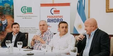 El Gobernador anunció alícuota 0% en el impuesto sobre los ingresos brutos para los comercios que se sumen al Black Friday Mundial Maravilla del Mundo de Puerto Iguazú