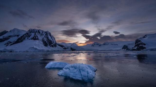 Preocupación por la pérdida de hielo en la Antártida: se desprendió una superficie del tamaño de Argentina. Foto: CNN.