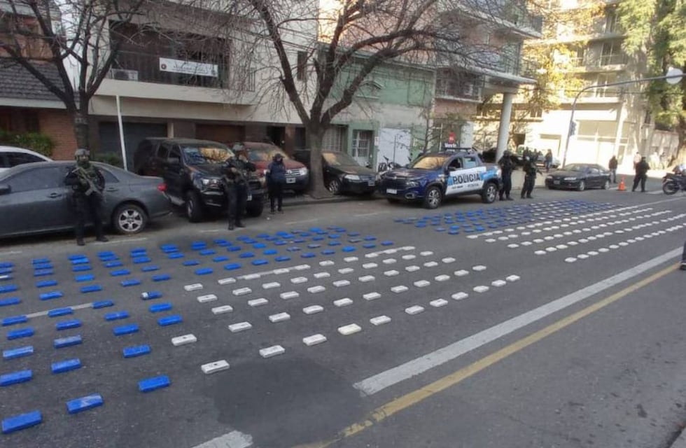 Procesaron a 5 personas por un cargamento de cocaína de 10 millones de dólares