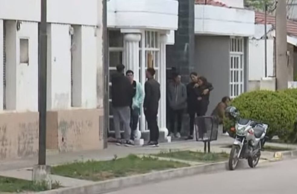 Familiares despidieron a Lorena, 11° víctima de femicidio en Córdoba: quién era y qué se sabe del caso