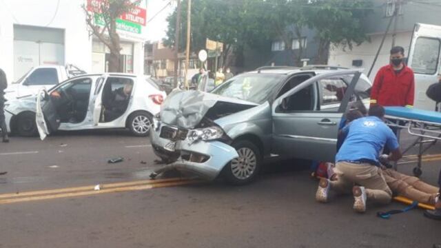 Accidente vial terminó con heridos leves en Posadas. Policía de Misiones