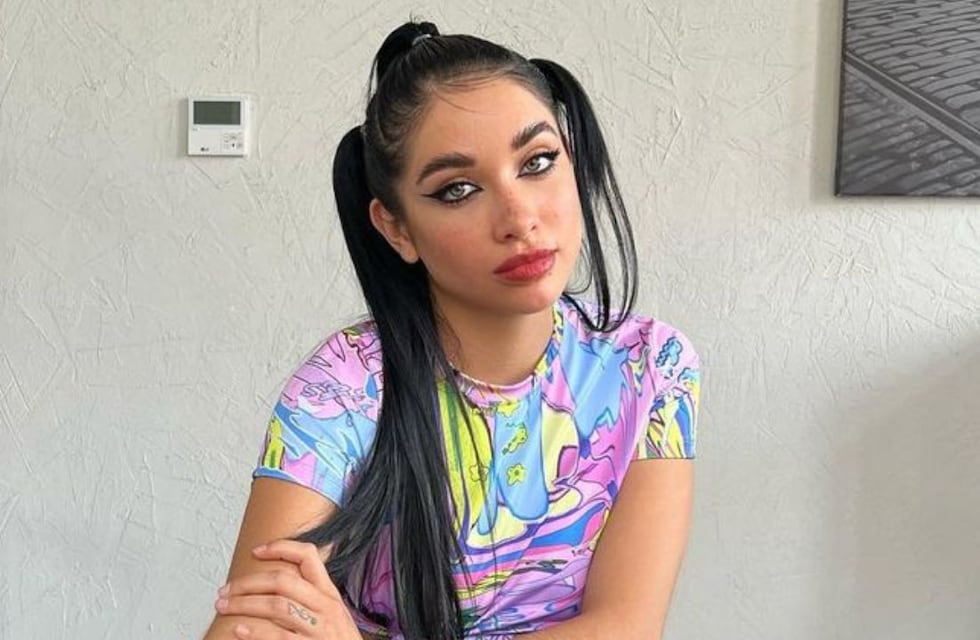 En primer plano y junto a su mascota: así fue la primera foto que publicó María Becerra en Instagram