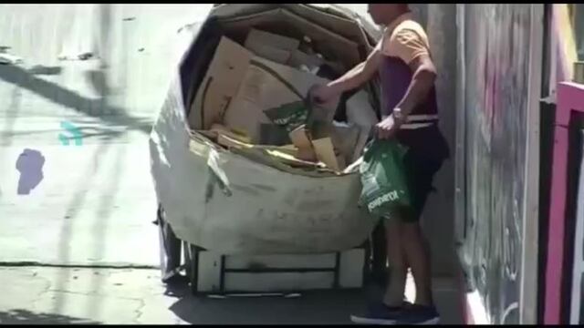 El robo quedó registrado en las cámaras de seguridad del lugar.