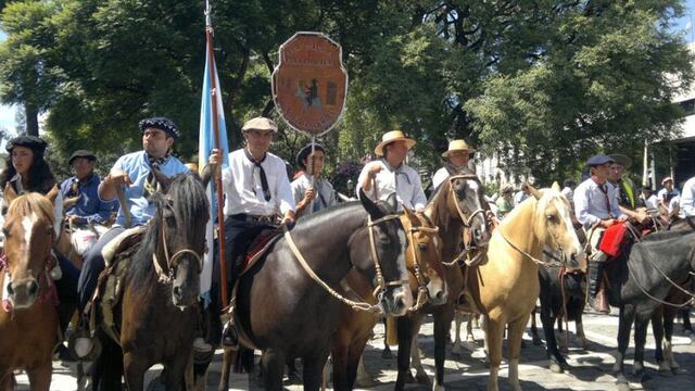CABALGATA BROCHERIANA (La Voz/Archivo).
