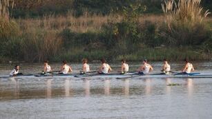 Remeros Club Mendoza de Regatas ganadores del Campeonato Argentino, en Tigre.