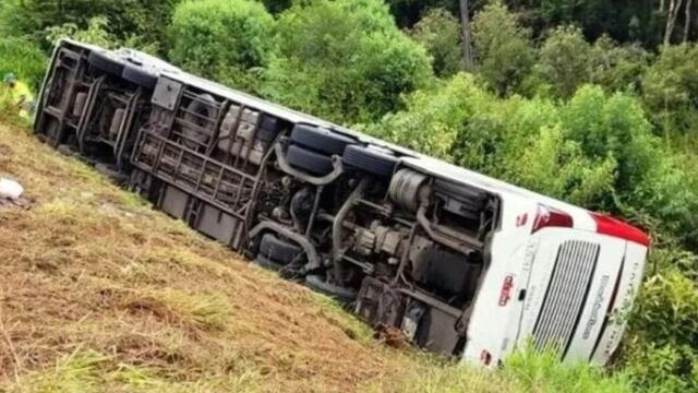Madre e hijo, victimas fatales de la tragedia en Brasil, ya se encuentran en Iguazú para su último adiós.