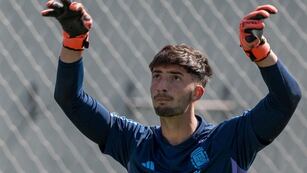 Santino Barbi arquero seleccion Argentina Sub 20