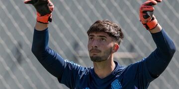 Santino Barbi arquero seleccion Argentina Sub 20