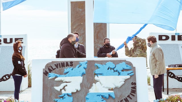 Melella encabezó el acto por el Día de la Soberanía Nacional en la ciudad fueguina de Río Grande.