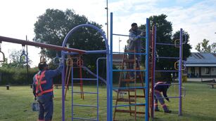 Mejoras en diferentes plazas de Rafaela