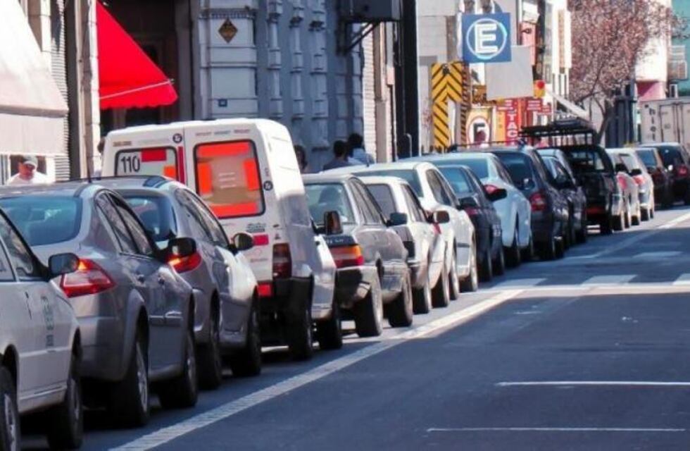 Ordenan suspender el estacionamiento medido en San Miguel de Tucumán