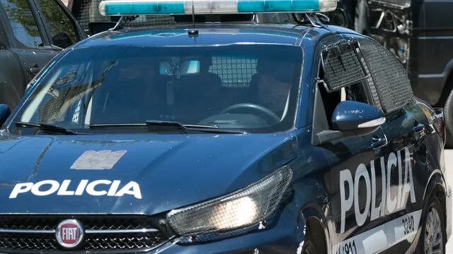 Insólito: investigan si dos policías mendocinos tuvieron relaciones sexuales dentro de un móvil