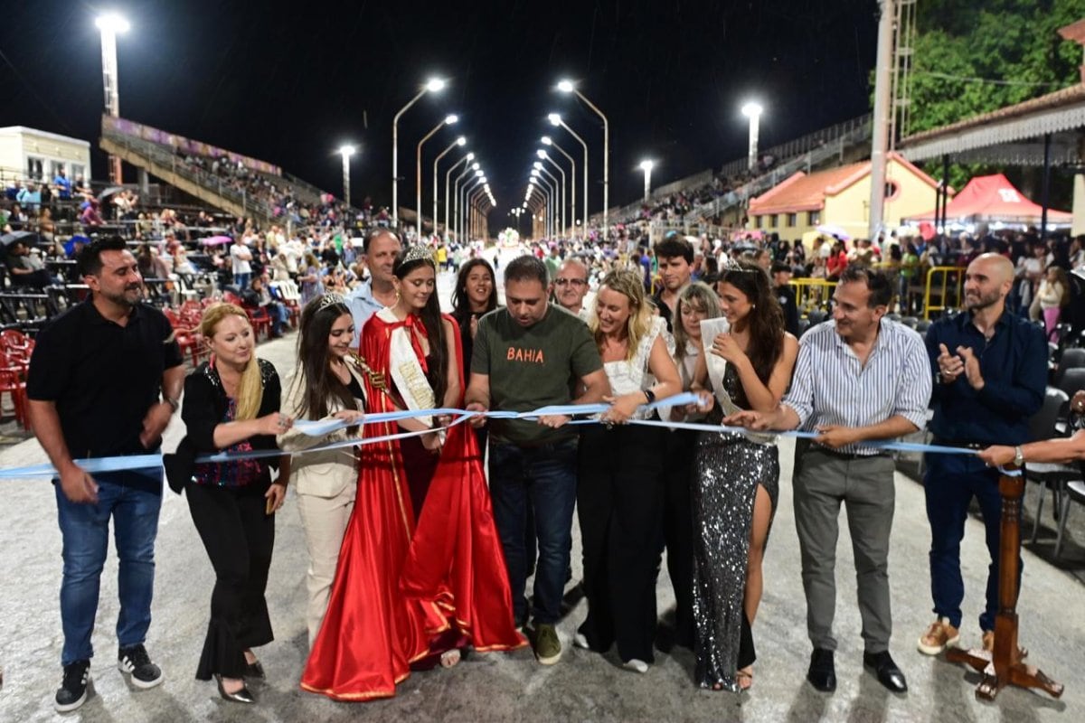 66° edición de la Fiesta Nacional de Carrozas Estudiantiles de Gualeguaychú