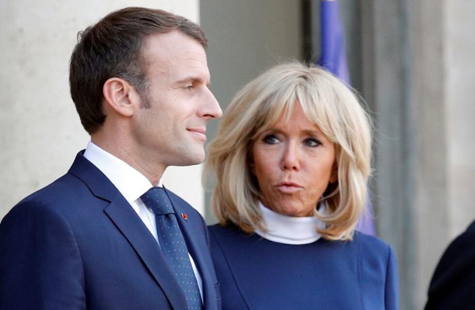 Por qué Emmanuel Macron llevará pruebas científicas a un tribunal para demostrar que su esposa Brigitte es mujer