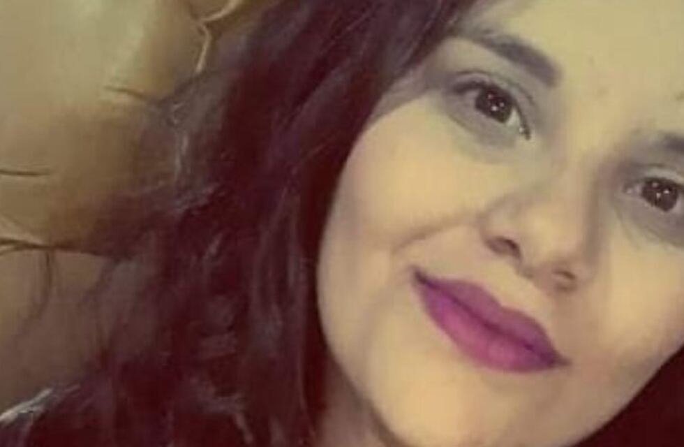 Detuvieron a una mujer policía por causar disturbios en estado de ebriedad a la salida de un bar